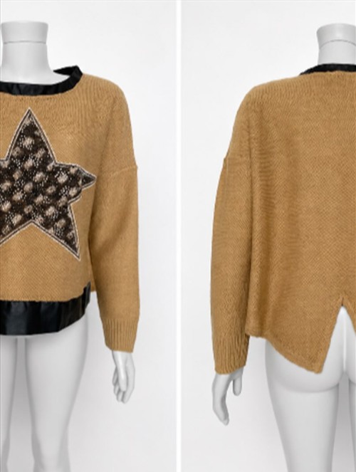 Suéter Camel com Estrela — Blusas & Casacos
