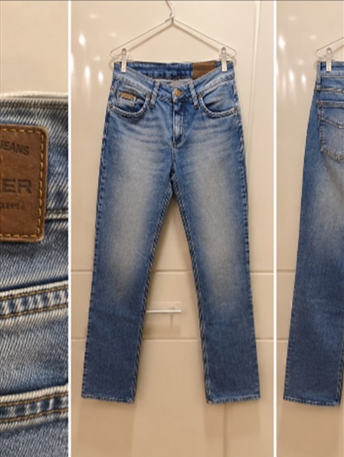 Calça Jeans Reta — Jeans & Calças