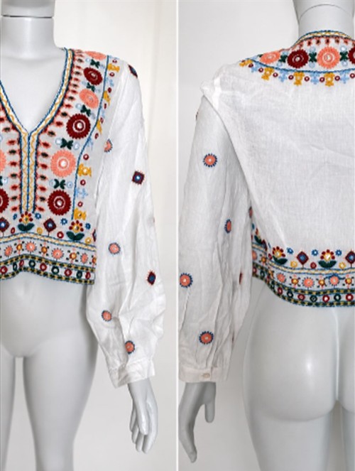 Blusa Bordada Colorida — Blusas & Casacos