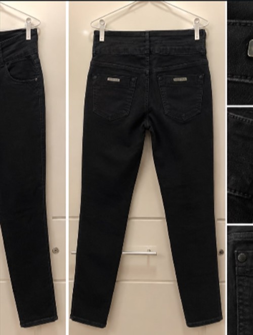 Calça Preta Cintura Alta — Jeans & Calças